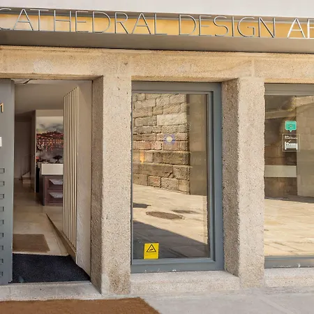 Cathedral Design Apartmán *