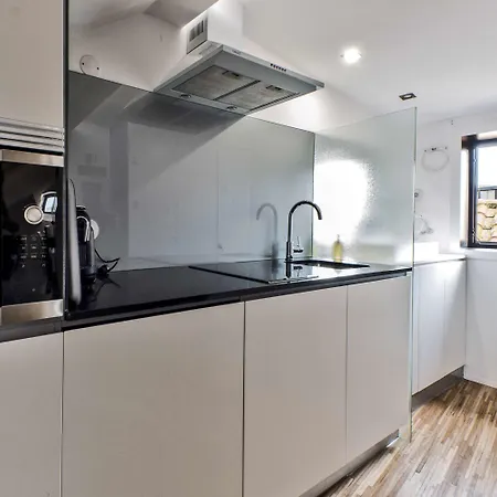 Cathedral Design Apartamento